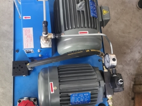 雙電機液壓系統(tǒng)